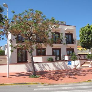 Hotel-Apartamento Carolina y Vanessa